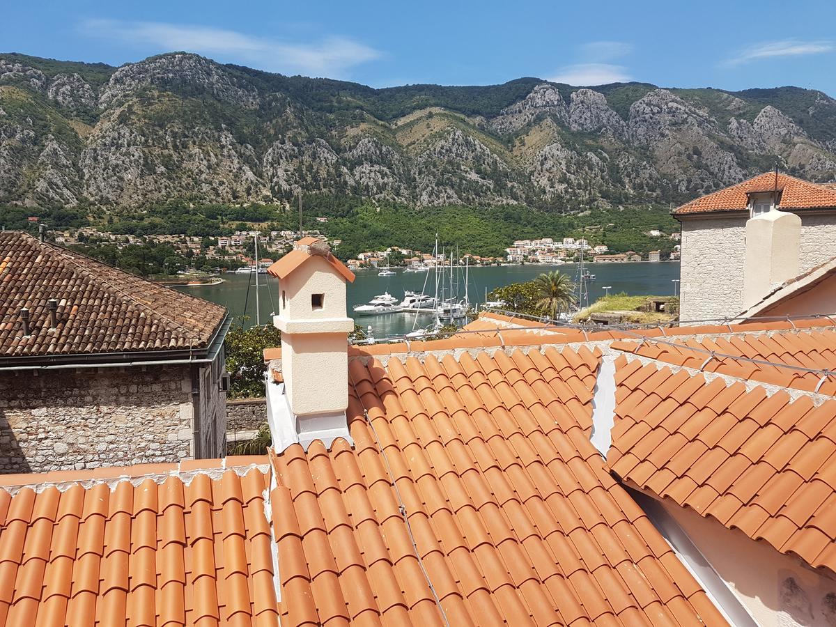 Antika Guesthouse Котор Экстерьер фото