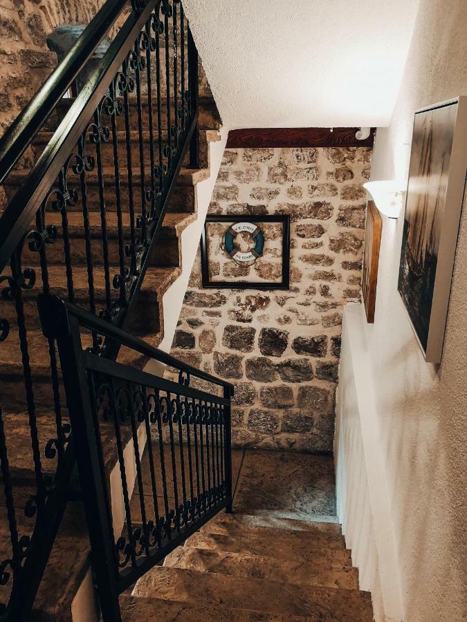 Antika Guesthouse Котор Экстерьер фото